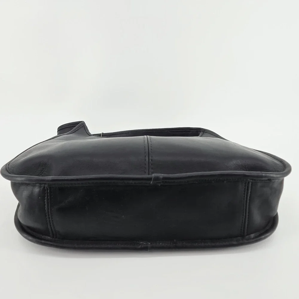 Coach Ergo Style Pocket Zip Black Leather Hobo Shoulder Bag Made in USA Vintage